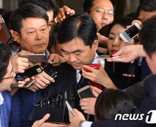 [단독]더민주, 공무원 뇌물죄 공소시효 폐지 '진경준법' 발의