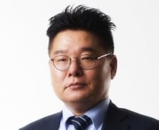 [오동희의 思見]헌법 유리한 대목만 안다는 최은영 회장