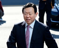 [단독]檢소환 앞두고 신동빈 롯데회장, '강남권 벨트' 점검