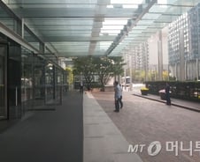 지진 훈련 동참 삼성… 40층 내려오는데 걸린 시간은?