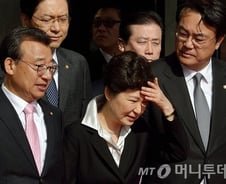 1987체제 막내리나… 원포인트 vs 전면 개헌