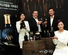 [단독]디아지오코리아, 연산표기 저도수 위스키 'W시그니처' 출격