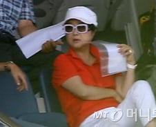 "최순실, 매일 정호성에게 대통령 보고자료 건네받았다" 증언 나와