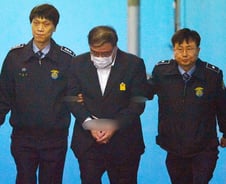 안종범, 영장심사서 "대통령 잘못 보필…책임지겠다"