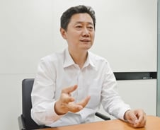 中기업 이미지변신 설득…해외기업 청약률 1·2위로 성과