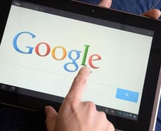 "트럼프 위해 기도를", SNS서 클린턴보다 180% 많아