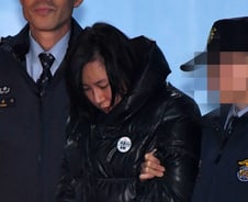 최순실 조카 장시호씨 구속…직권남용·횡령 등 혐의