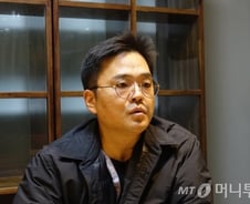 "합법과 불법의 경계에서 10년 버틴 힘은 재미"