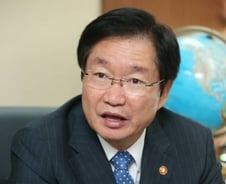 [기고]항만, 해양산업의 요람으로 키우자