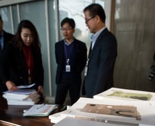 '국정교과서'…"친일·독재 미화 우려 현실로"