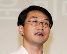 [40雜s] 朴 퇴진, '4월말과 그 이전'…하늘·땅 차이