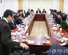 與비박 "대통령 어떤 발표해도 탄핵에 흔들림 없어"(상보)