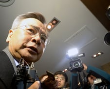 특검팀, 추가 파견검사 10명 명단 확정…탄핵안 표결 주시