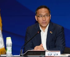 [단독]지방자치 20년에 간섭 늘리는 행자부…'자치법규과' 신설