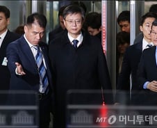 우병우-조여옥 청문회 출석, 오늘 증인 18명 중 16인 불참