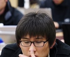 [기자수첩]촛불로 끝내고 촛불로 시작했다