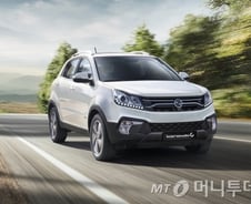 [시승기]'아빠車'로 돌아온 20대의 로망 