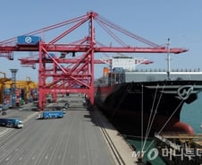 [단독]한진해운, 40년 만에 역사 속으로…결국 파산 