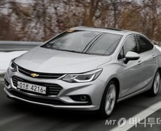 [시승기]동급 최고 성능 '올 뉴 크루즈' 가격은 '글쎄'