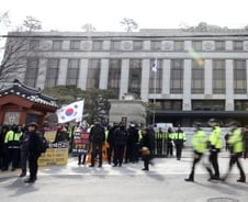 '인용 vs 기각'…朴대통령 탄핵시에도 사저 '68억' 예우