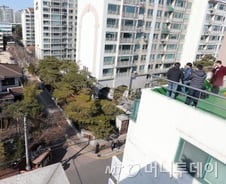 [꿀빵]10일? 혹은 2018년?…먼저 걸어본 '대통령 집으로 가는길'