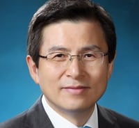 황교안 권한대행 재산 25억원…3억6천만원 증가