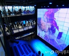 [르포]맨해튼 '랜드마크' 우뚝 선 '삼성837'… IT에 문화 입히다