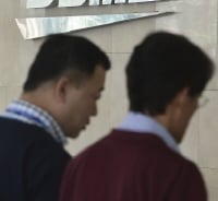 봇짐 싼 김부장, 이차장 "P플랜 막아야 삽니다"