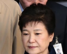 [단독]박근혜, 지지자에 "앞으로도 열심히 활동해달라" 
