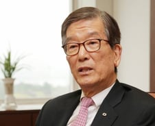 이동걸 산은 회장 "대우조선 추가 감자 부적절"