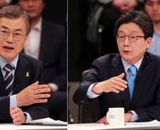 [팩트체크]유승민 대신 文캠프 정책본부장에게 물었다…"공무원 17만개 재원은?"