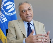 "난민은 외교 실패의 결과, 세계가 함께 해결해야"