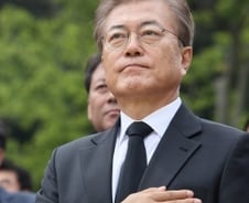 [우보세]문재인 인사…작은 惡이 낳은 '상식적 도덕의 비극'