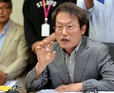 [단독]서울 초·중·고에 역사자료 배포… "5·16은 쿠데타"