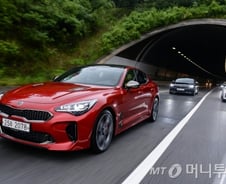 [시승기]기아차 '스팅어', 국산차 패러다임 흔들 '이단아'