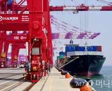 [르포]'사드 무풍' 한진 인천터미널, 1년 새 물량 2배↑