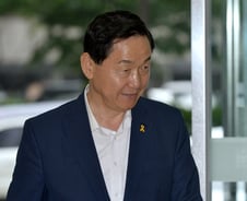 [단독]'측근 보은' 김상곤…용역연구비 2.6억 몰아줘