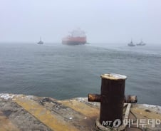 [르포]군산조선소에서 마지막 배가 떠났다