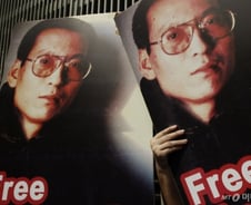 ‘글’로 본 인권운동가 류사오보의 삶과 철학