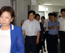 소상공인연합회 "'최저임금 인상' 협상, 요식 행위…합의·조정無"