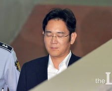 특검, 이재용 부회장에 징역 12년 구형