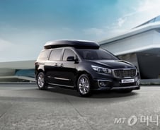 [시승기]패밀리카 끌판왕 '카니발 하이리무진' 타보니   