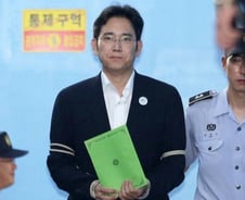 [단독] 이재용 부회장, 2심 재판서 '방패' 바꾼다