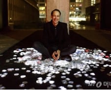 '미세먼지'를 '다이아몬드'로 만든 디자이너