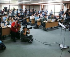 [단독]박성진 "비상장 3곳 등 보유 허용 주식도 백지신탁"