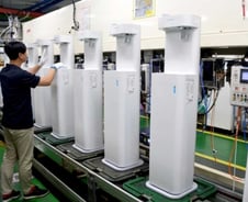 [르포]"물맛의 비결? 3세대 나노트랩 필터에 있죠"