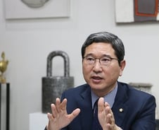 [2017 국감][단독]北추정 해킹 당한 이유?...군사이버司, 사이버전 요원 72%가 비전문가