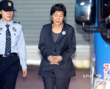 박근혜 '정치보복' 발언에…민주·국민 "실망"vs 한국 "공감"