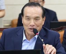 [단독]美업체는 '甲'? 공군, 이상한 장비 구매...공중전투기동체계 교체사업 수사 필요