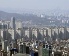 더 멀어진 강남입성…대출문 좁아져 "현금 10억은 있어야" 